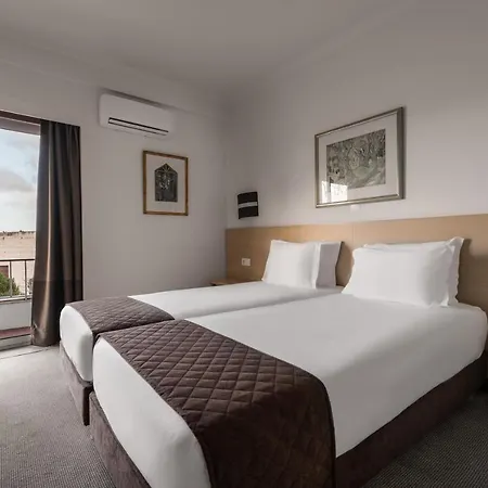 Crisol Tres Pastorinhos Otel