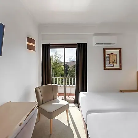 Crisol Tres Pastorinhos Hotel 3*