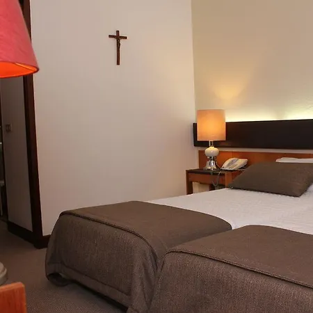 Crisol Tres Pastorinhos Hotel 3*