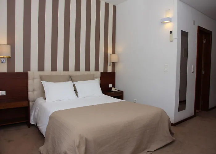 ホテル Crisol Tres Pastorinhos ファティマ