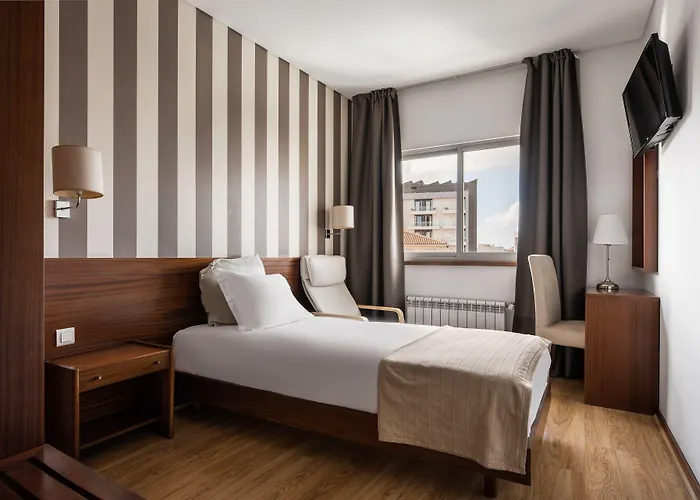 ホテル Crisol Tres Pastorinhos 3*